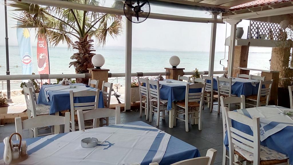 Hotel Beach Amaryllis Megalochori  Exterior foto